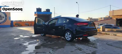 Kia Cerato Standard 3