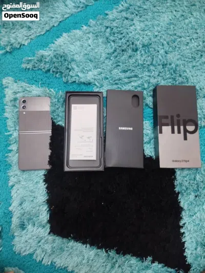 Z Flip 4 للبيع شبه جديد استعمال تجربه اسبوعين 3