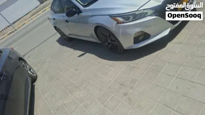 Nissan Altima SL 4