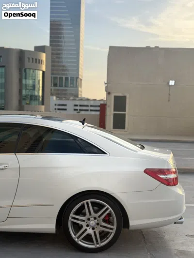 مرسيدس بنز الفئة-E E 350 4