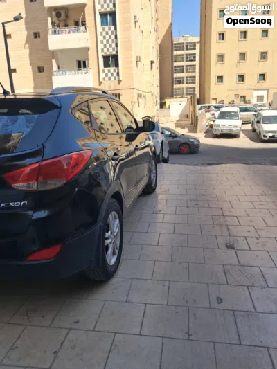 Hyundai Tucson GL 2