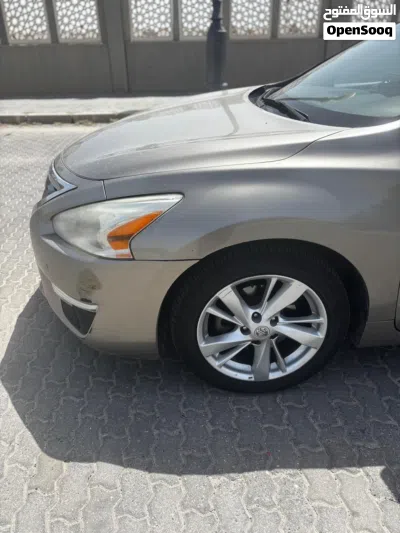 Nissan Altima S 4