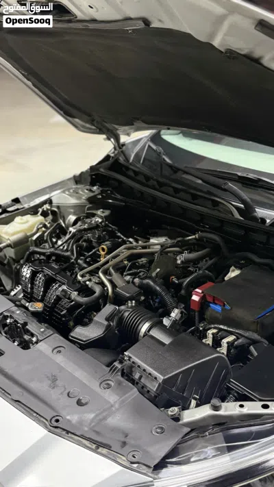 Nissan Altima SV 4
