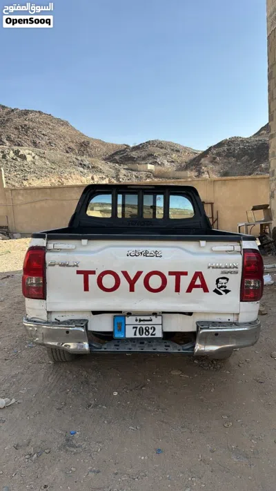 Toyota Hilux GLX 4