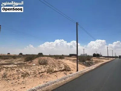 أرض المساحة 2هكتار و 250 متر الغيران خلف مستشفي الأورام 4