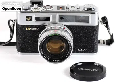 كاميرا أصلية من نوع Yashica Electro 35 4