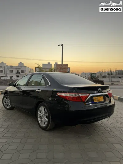 Toyota Camry SE 3