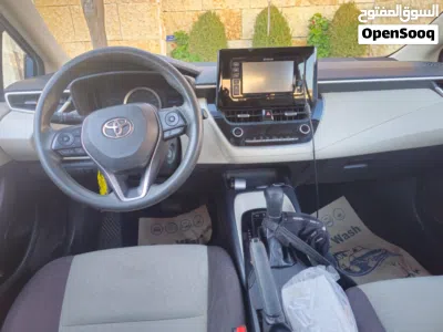Toyota Corolla Hybrid 2
