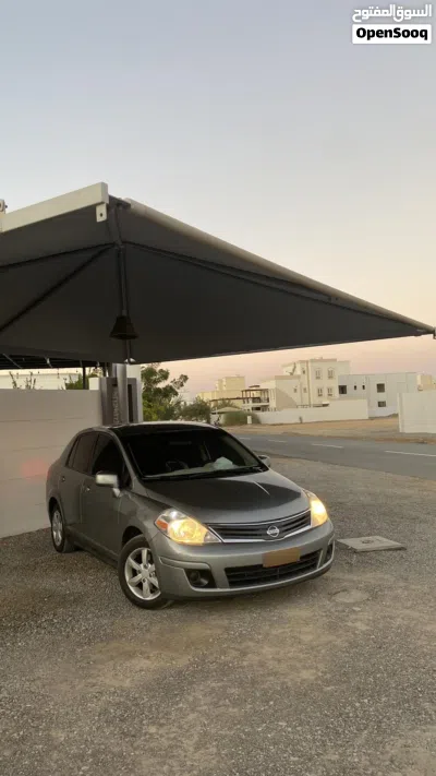 Nissan Tiida 2
