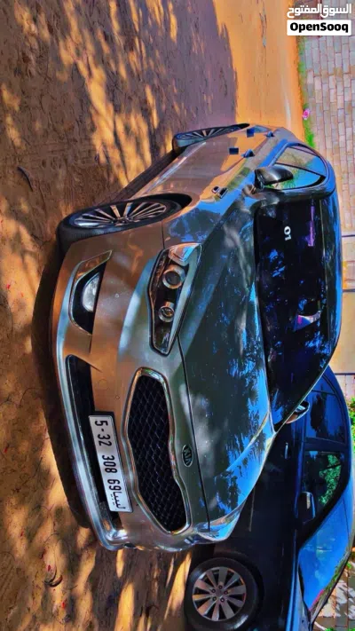 Kia Cadenza Limited 3