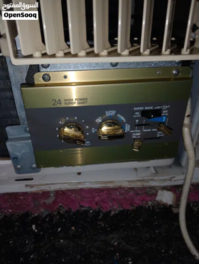 window AC journal company 2 ton b compressor good condition no problem 3