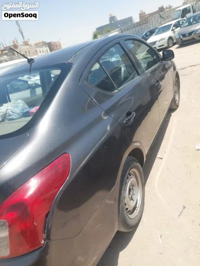 نيسان صني SL 2