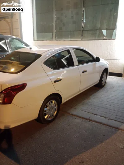 نيسان صني S 3