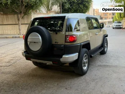 تويوتا FJ GXR 3