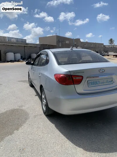 هيونداي افانتي SE 3
