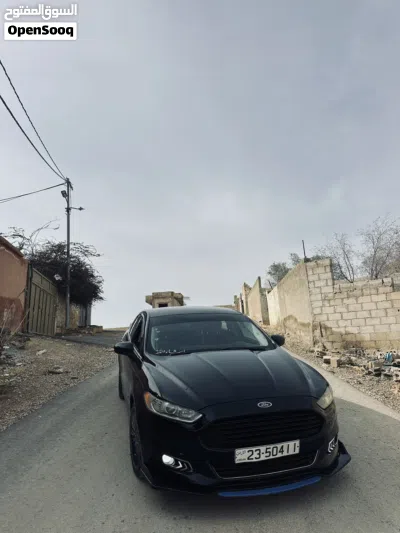 Ford Fusion SE 2