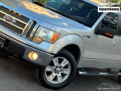 Ford F-150 Lariat 2