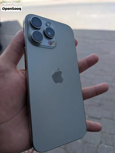 iPhone 16 Pro max 3