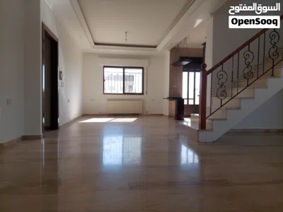 شقة طابق 3 مع روف 3