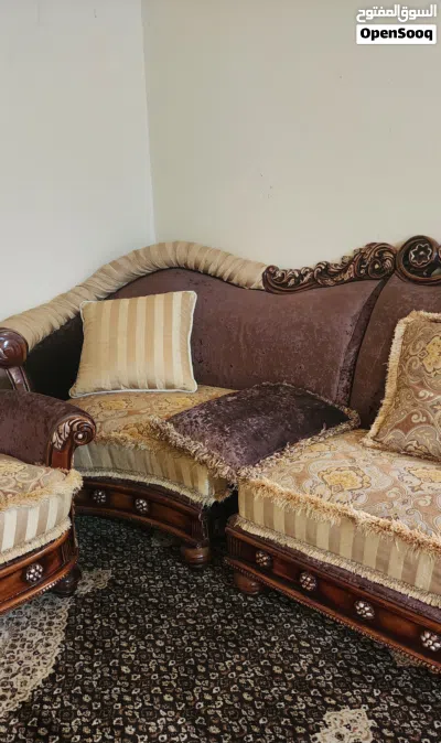 صالون ارابسك زان استعمال نظيف جدا 3