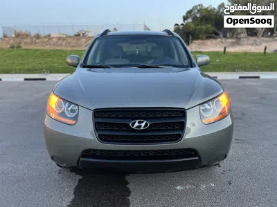 Hyundai Santa Fe Limited 4