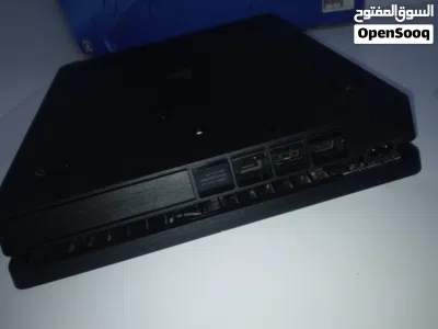 للبيع بلايستيشن 4 سليم (PS4 Slim) مهكر تحديث 9.00 سعة 500 جيجا 2