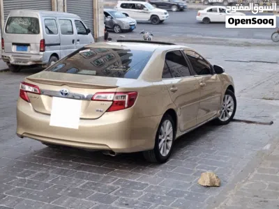 تويوتا كامري XLE 3