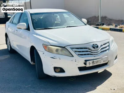Toyota Camry GLX 2