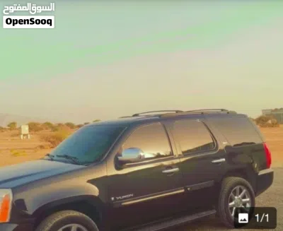 GMC Yukon SLT 2