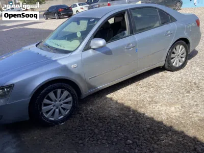 Hyundai Sonata SEL 4