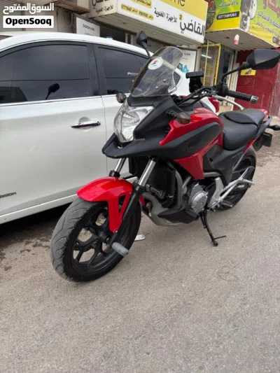 Honda NC700X 3