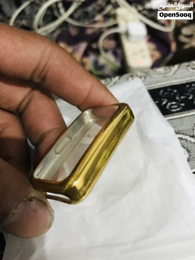 ساعة سوار هواوي باند 8 مع 2 غلافات حماية ضد الخدش. 3