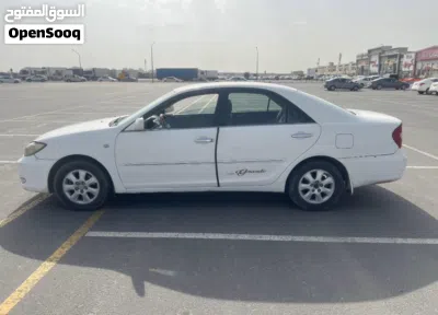 Toyota Camry Grande 4