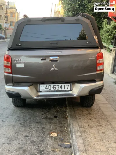 Mitsubishi L200 Standard 2