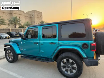 Jeep Wrangler Sahara 4