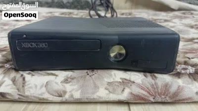 للبيع جهاز Xbox 360 بحالة ممتازة 2