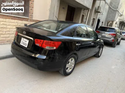 Kia Cerato EX 3