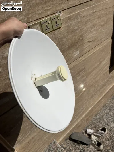 للبيع راوتر مع نانو كامل ملحقات وبلكات 2