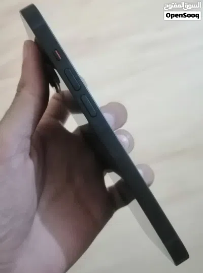 ايفون 14 عادي 3