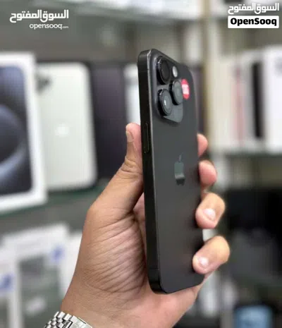 عرض خاص : iPhone 15 pro 128gb هواتف بحالة الوكالة مع ضمان بدون اي شموخ أو ماشكل و مع ملحقاته 3