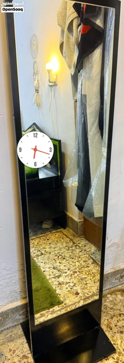 غراض بيت للبيع كلمن وسعره غرفة نوم تركيه 8 قطع ومندر جرباية طفل مع مندر وميز تلفزيون مع رفوف ثنين 4