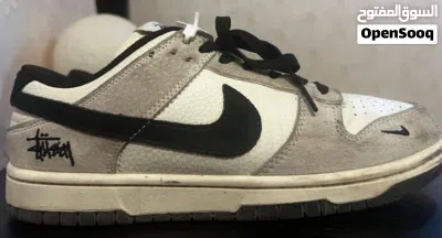 NIKE DUNKS X STUSSY 3