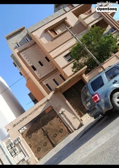 فيل للبيع 2,300,000 2