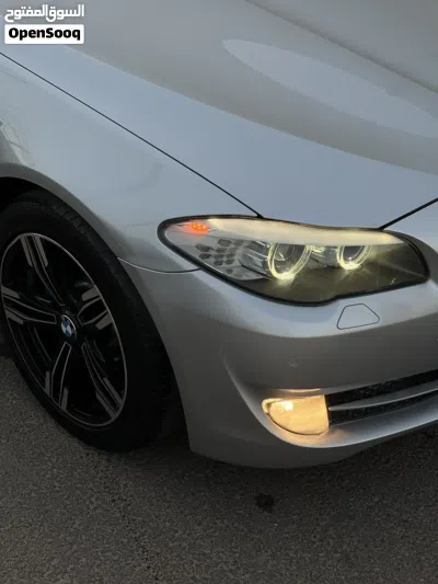 BMW 5 Series 528 2