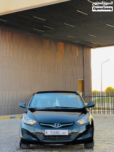 Hyundai Elantra GL 3