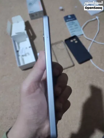 هاتفtecno pova 7 4g بحالة الوكالة للبيع،الجهاز بحالة ممتازة ولا غلطة ما في مشاكل مع جميع اغراضه 4