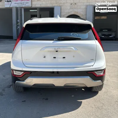 Kia Niro EX 3