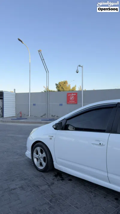 تويوتا بريوس Prius 3