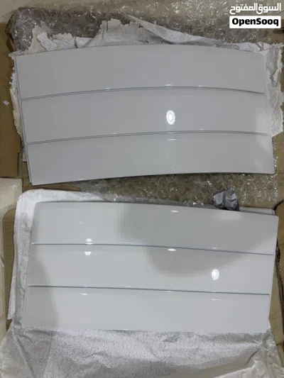 Range Rover L405 Front Door Outside Moulding Set RH & LH 2