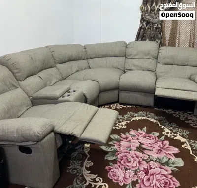 Recliner Sofa in very good condition 2